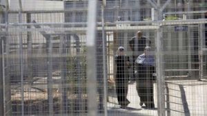 نادي الأسير الفلسطيني: ارتفاع عدد النساء المعتقلات في السجون الصهيونية لـ53 أسيرة