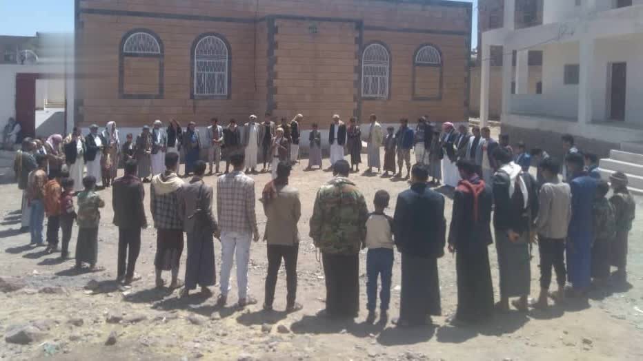 وقفات في إب وفاءً لتضحيات الشهداء ومباركة للإنجاز الأمني