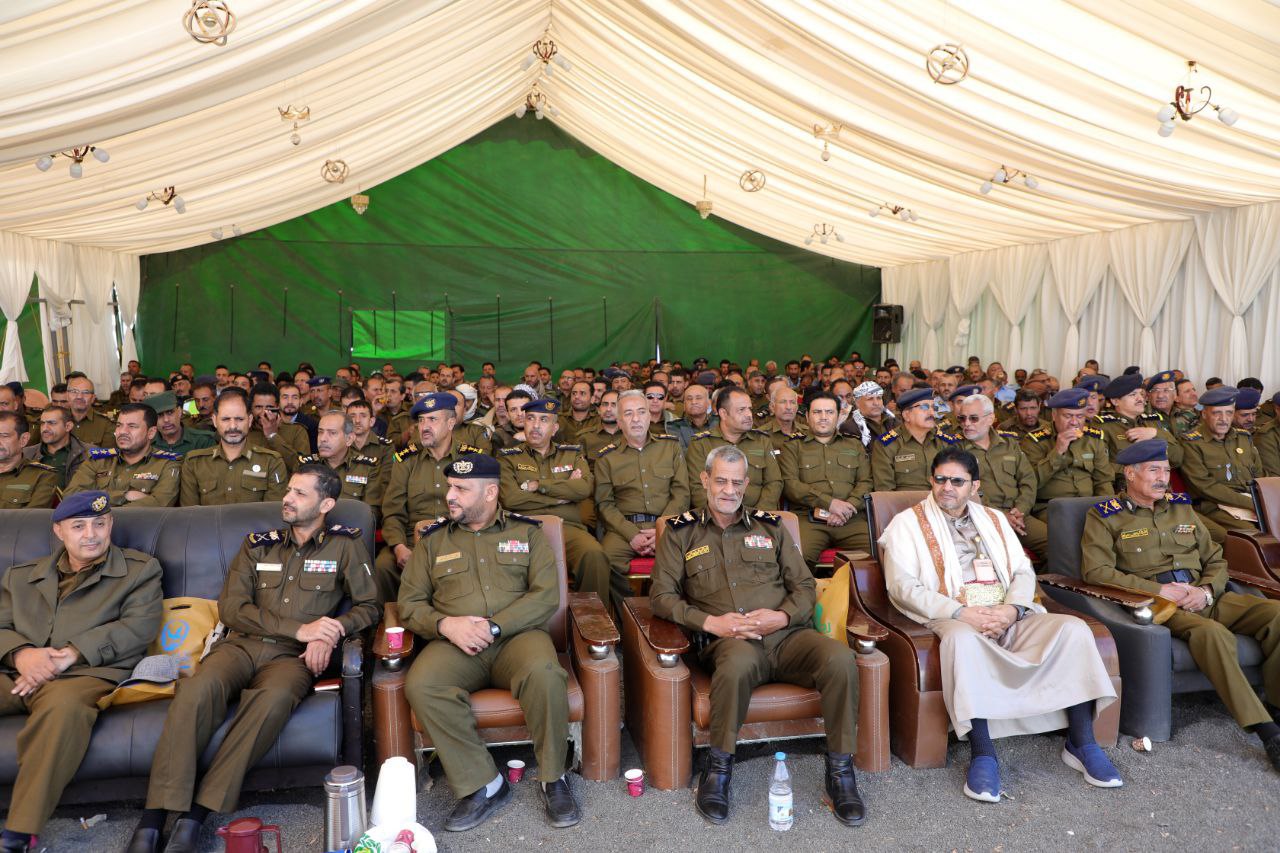 قطاع الخدمات بوزارة الداخلية يُحيي الذكرى السنوية للشهيد.. صور