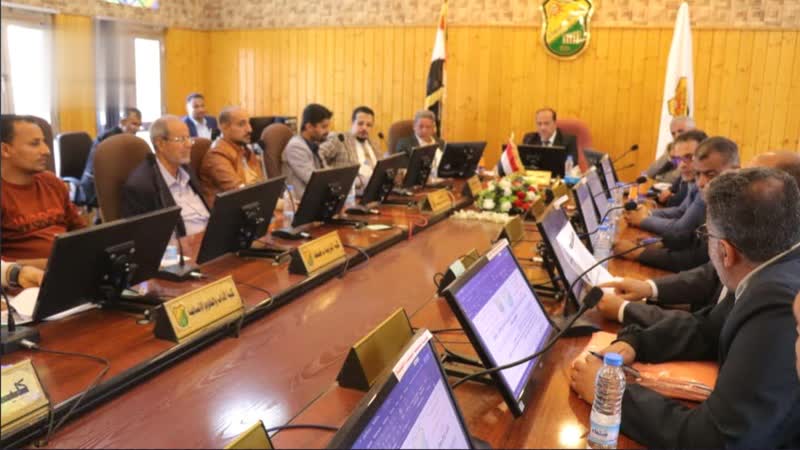 اجتماع برئاسة البخيتي لمناقشة سير الأداء في مستشفى الكويت الجامعي وخططه المستقبلية