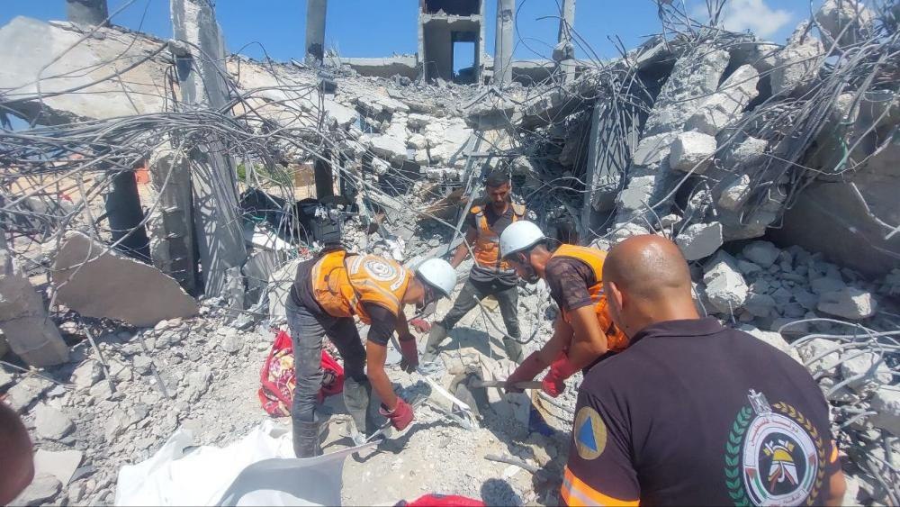 الدفاع المدني بغزة يُنفذ 294 مهمة خلال الاسبوع الماضي