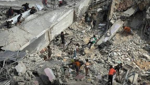 إصابة طفل فلسطيني إثر انفجار جسم من مخلفات العدوان الاسرائيلي في جباليا