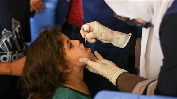 “الأونروا”: تلقيح 4 ألف طفل بغزة والتضامن الحقيقي مع لاجئي فلسطين بإيجاد حل عادل