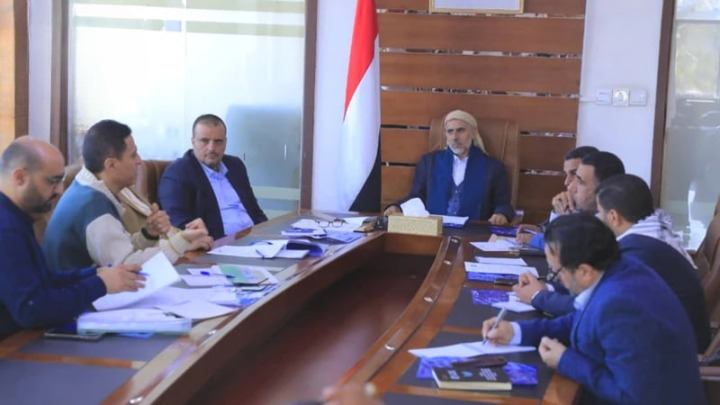 برئاسة العلامة مفتاح.. توجه حكومي لإحلال السيارات الكهربائية لخفض فاتورة الوقود وحماية البيئة