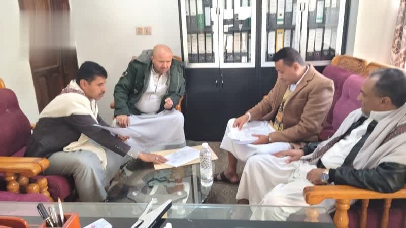 لجنة وزارية تطلع على أداء الضرائب والنظافة والموارد المالية بحجة