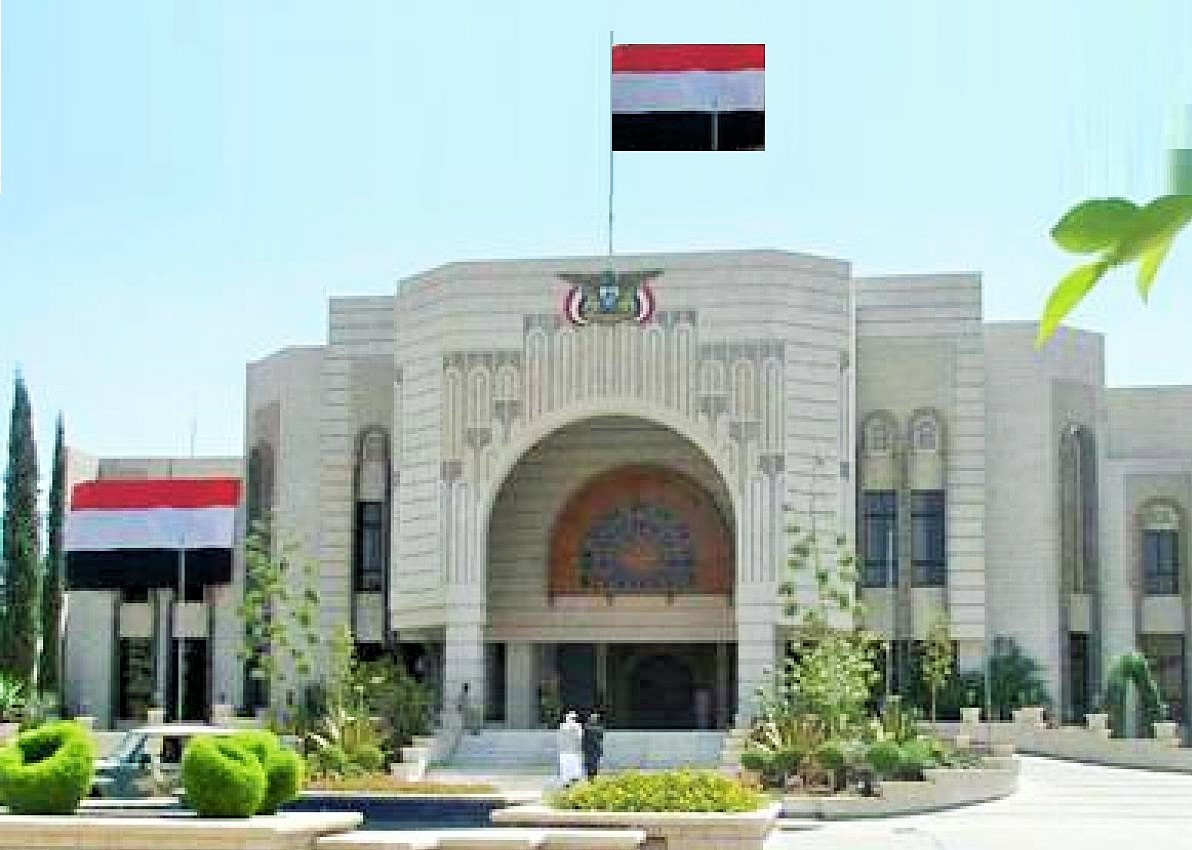 بيان حكومي يمني يعلن استعداد اليمن لاتخاذ كافة الإجراءات ضد التحركات الصهيونية