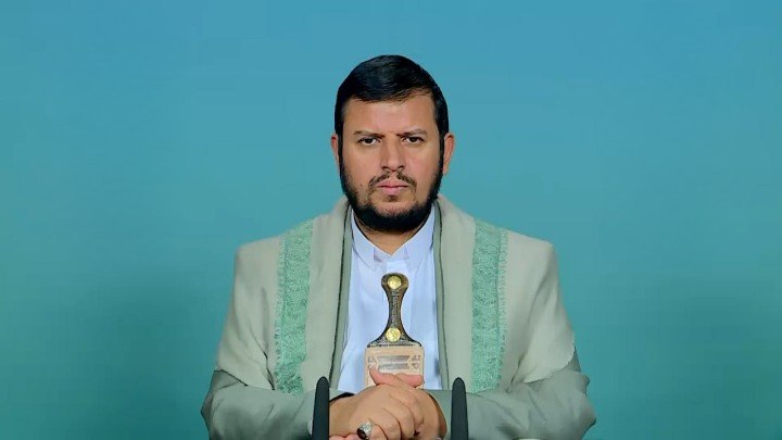 السيد القائد: أنظمة عربية هرعت للإذعان لواشنطن تحت غطاء “مكافحة الإرهاب” والتحالف معها