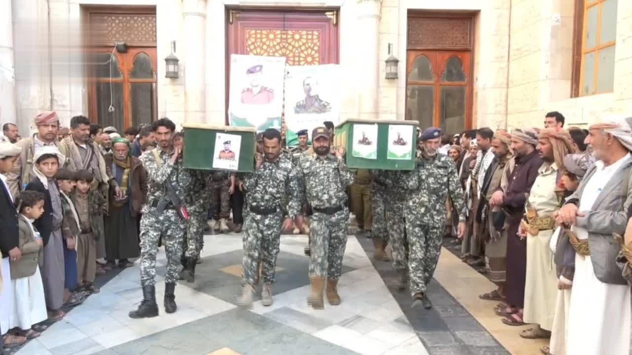 تشييع جثماني الشهيدين ناصر الجابري ولؤي سالم من منتسبي أمن مأرب