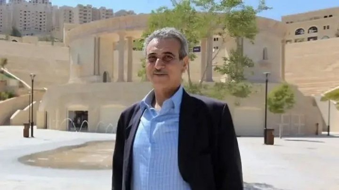 من هو “علي شعث” الذي سيقود “مرحلة الإعمار” في غزة؟