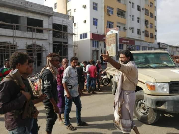 المقاومة الجنوبية تُنذر وزير الدفاع “العقيلي”: غادر عدن فوراً والمهلة تنتهي بعد يومين