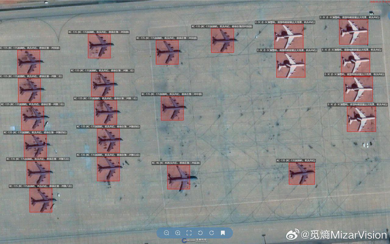 صور أقمار صناعية تكشف حشداً عسكرياً نوعياً في قاعدة الأمير سلطان الجوية
