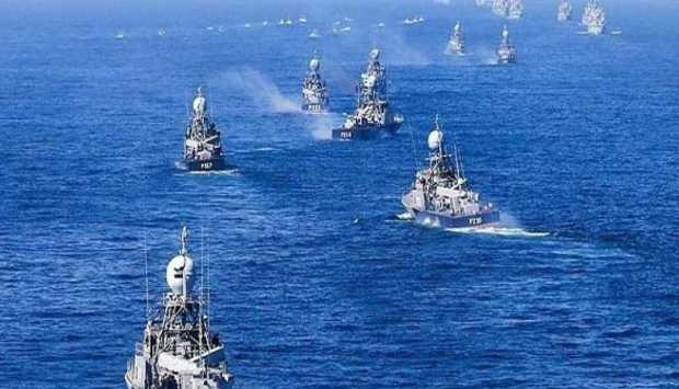 انطلاق مناورات إيرانية روسية بحرية مشتركة في بحر عمان وشمال المحيط الهندي