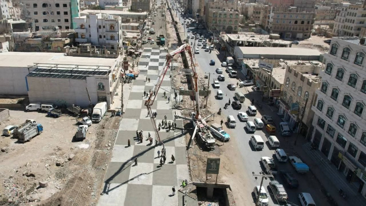 عباد يتفقد تنفيذ جسر خرساني ومشاريع صيانة طرق في امانة العاصمة