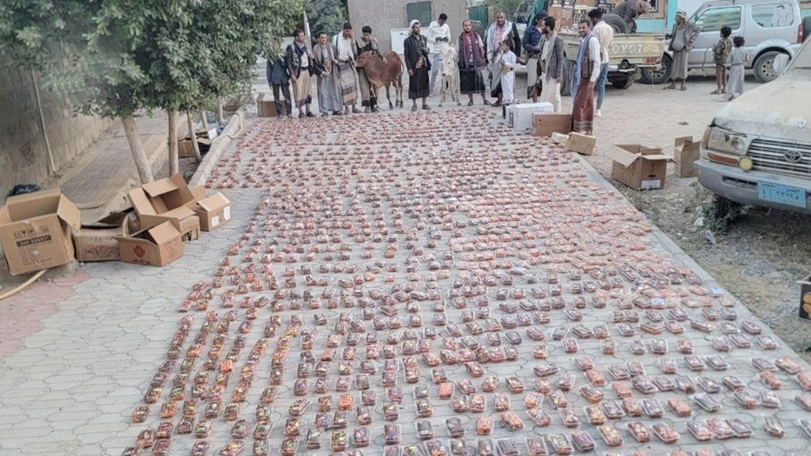 ذمار.. مديرية جبل الشرق تسير قافلة عيدية للمرابطين في الجبهات