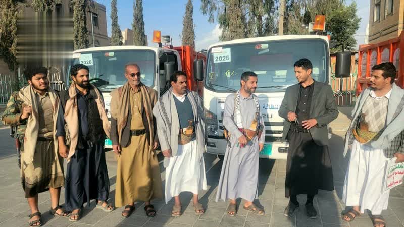 تسليم معدات نظافة لصندوق ذمار