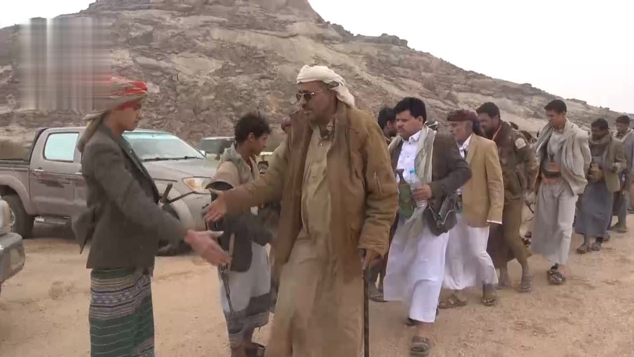 وفد من مشايخ ووجهاء قبائل سفيان يزور المرابطين في الجوف