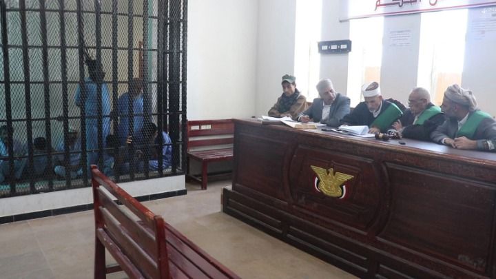 الشعبة الجزائية بأمانة العاصمة تمنح متهما في شبكة تجسس فرصة للرد على تقرير حالته الصحية