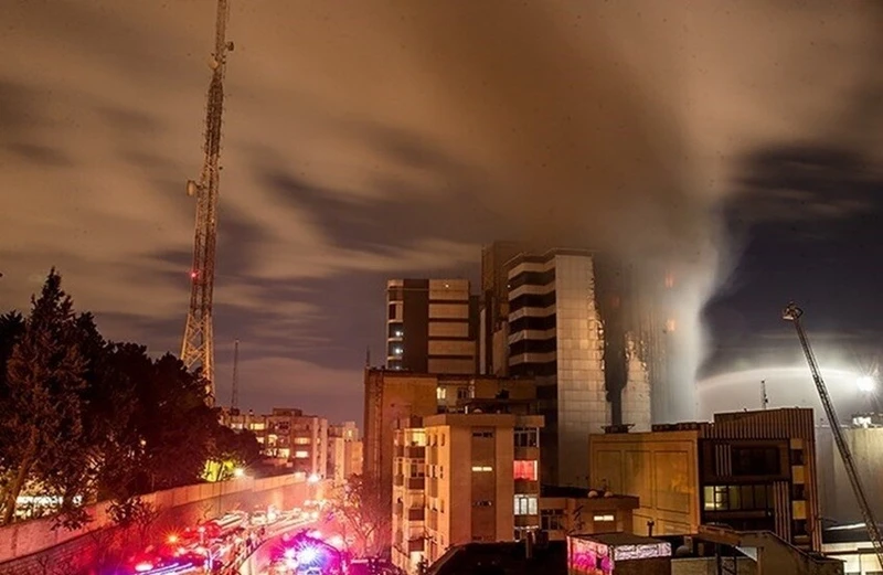 “هروب بالحقائب”.. الحرس الثوري يسخر من مشاهد رحيل الجنود الأمريكيين