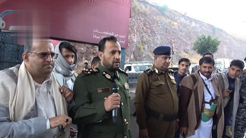 زيارات عيدية للمرابطين في عدد من النقاط الأمنية في إب