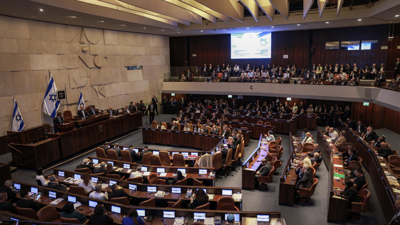“لجنة الأمن القومي” بـ”الكنيست” الإسرائيلية تصادق على قانون إعدام الأسرى تمهيدا للتصويت عليه