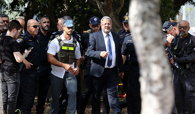 محافظة القدس: تسليح المستوطنين في القدس تحريض عنصري وخطوة خطيرة لتصعيد الجرائم بحق الفلسطينيين