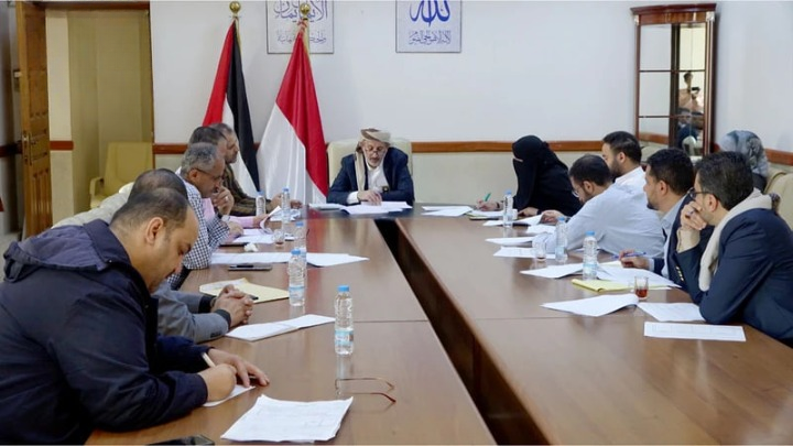 نحو تحول رقمي شامل.. وزير النفط يترأس اجتماع لجنة أتمتة أعمال ديوان الوزارة