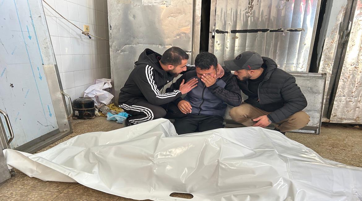 غزة: 111 شهيداً جراء 377 خرقاً صهيونياً لوقف إطلاق النار خلال أبريل