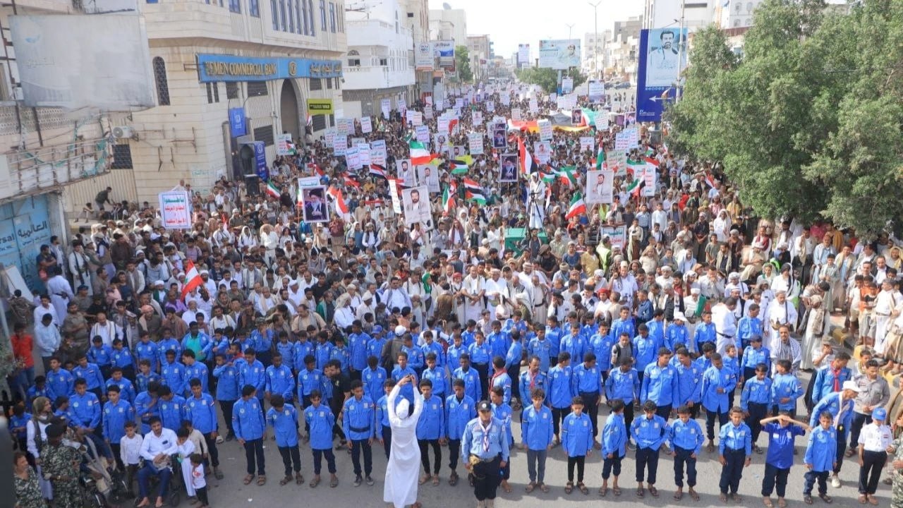 317 مسيرة حاشدة في الحديدة تأكيداً على وحدة الصف في مواجهة العدو الصهيوامريكي