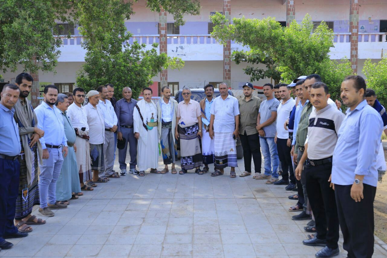 الوكيل حليصي يدشن أنشطة وبرامج الأسبوع الصحي لمنتسبي المراكز الصيفية بالحديدة