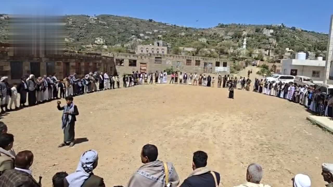 وقفات شعبية حاشدة في إب بالذكرى السنوية للصرخة