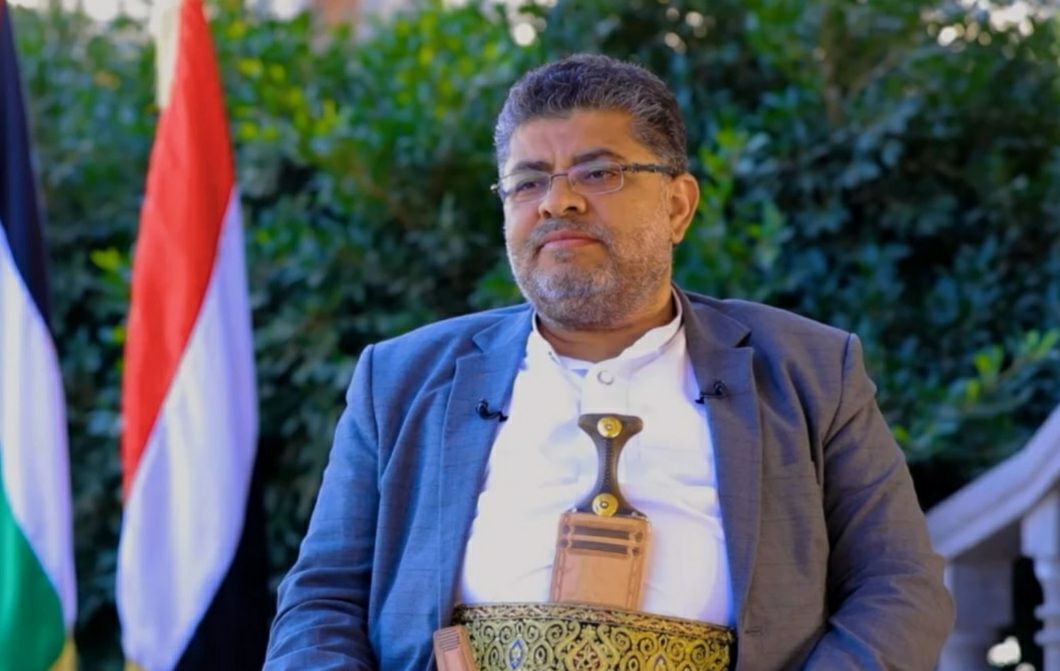 الحوثي يوضح موقف صنعاء من استهداف مصالح السعودية الإقتصادية