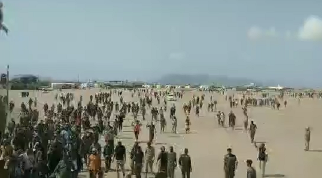 شاهد أول تمرد عسكري على السعودية في عدن