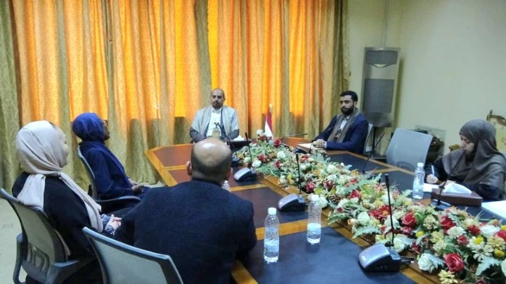 خارجية صنعاء تلتقي بعثة منظمة أطباء بلا حدود السويسرية