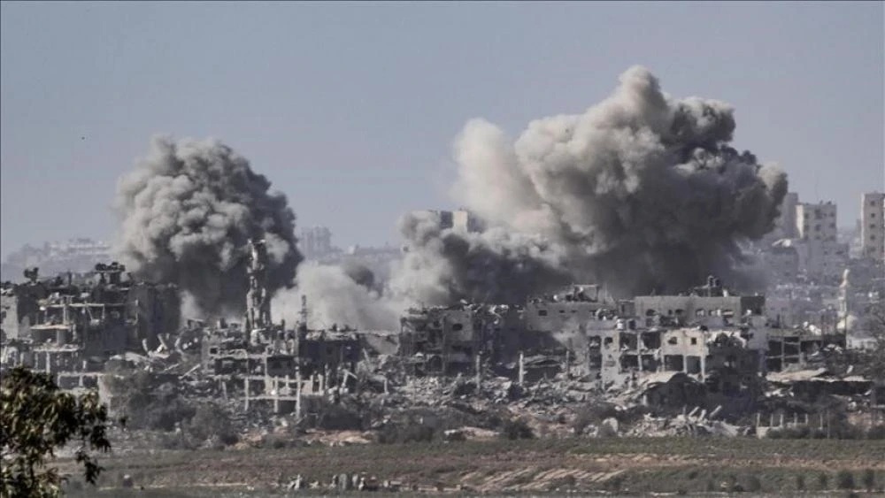 العدو الصهيوني يواصل خُروقاته لـ “هُدنة غزة” بقصف جوي ومدفعي