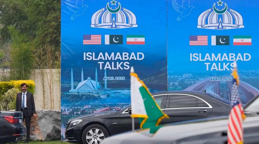 بين خناق “هرمز” ودرع “اليورانيوم”: هل استنفدت الدبلوماسية أوراقها بين واشنطن وطهران؟