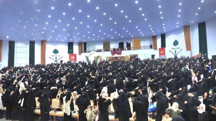 أمانة العاصمة تحتفي بالفائزات في مسابقات المدارس الصيفية للبنات