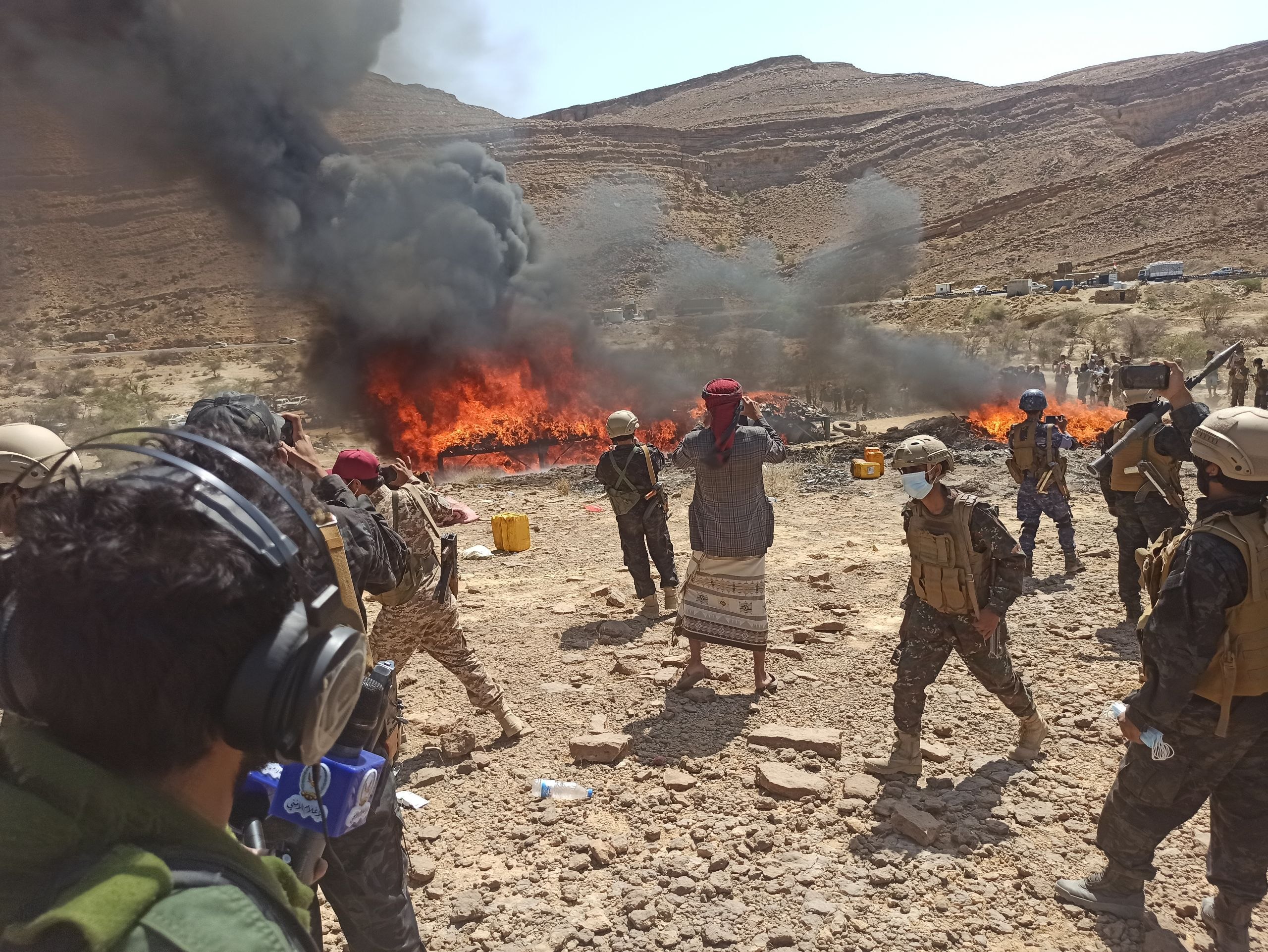 قادمة من المناطق المحتلة..في 613 عملية ضبط.. أمن صعدة والنيابة العامة يتلفون شحنة مخدرات ضخمة