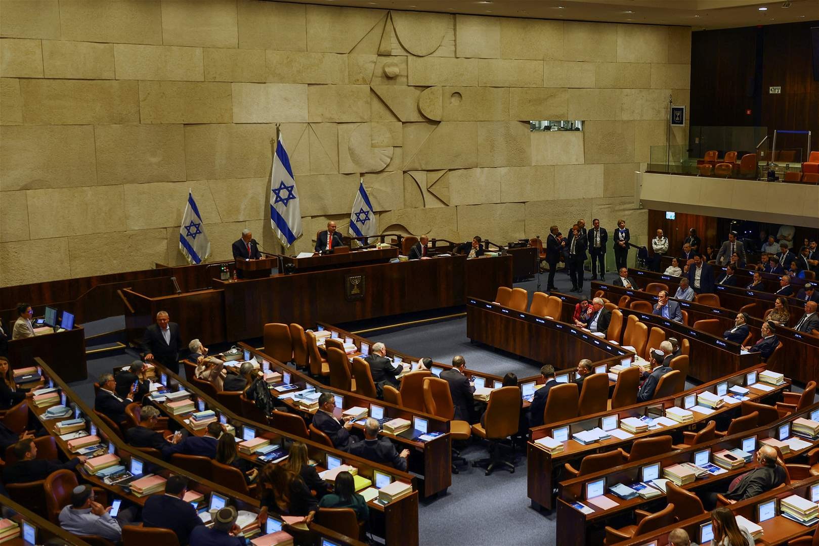 الكنيست يصادق على قانون يوسع آليات الاستيلاء على أموال المقاصة الفلسطينية