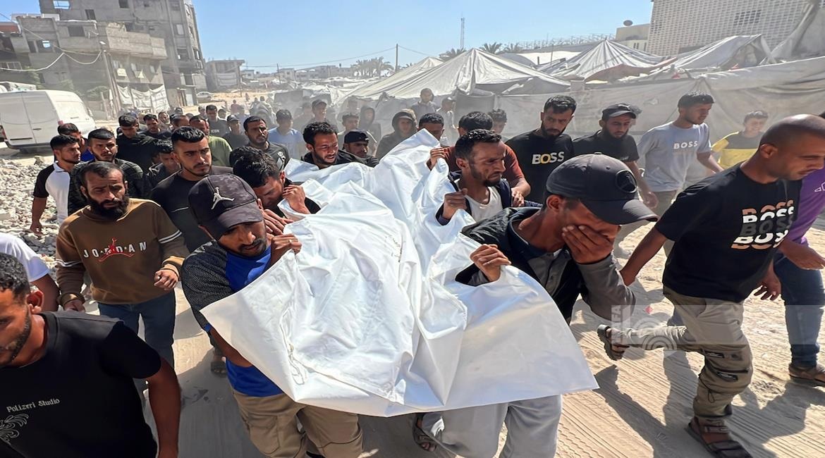 9 شهداء و15 جريحاً جراء قصف الاحتلال 4 شقق سكنية في مدينة غزة