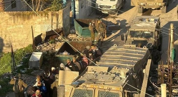 مخيم العروب.. حصار متصاعد واقتحامات يومية تعزل 14 ألف فلسطيني