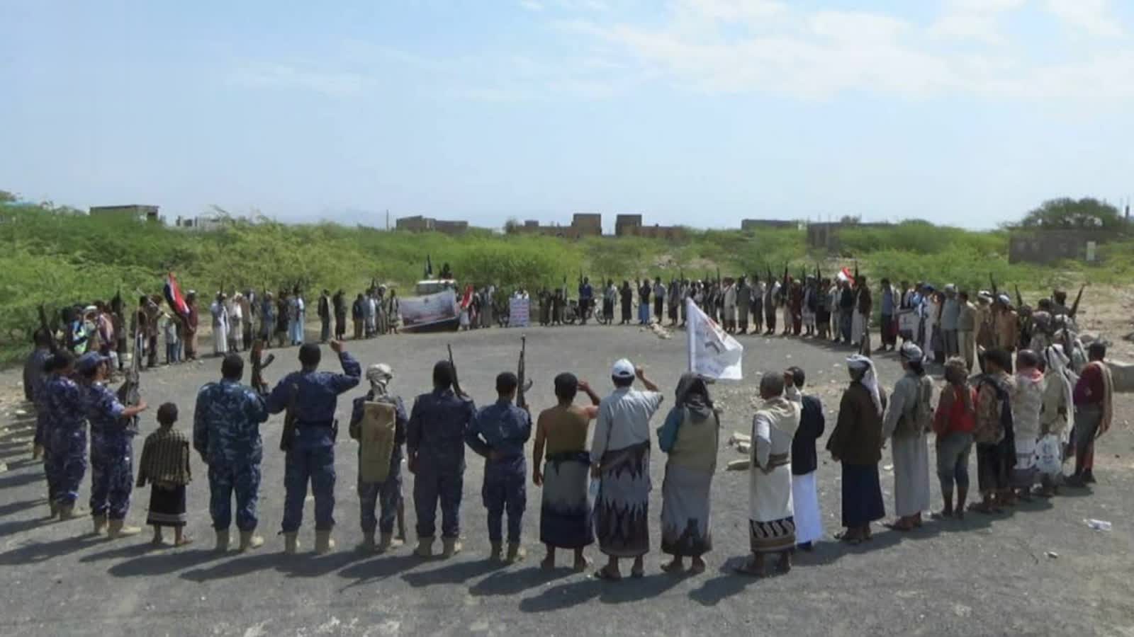 وقفة مسلحة في القبيطة إعلاناً للنفير العام لإنهاء العدوان والحصار
