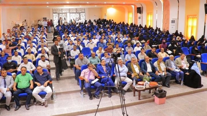 اليوم العلمي الرابع بالحديدة يناقش أحدث بروتوكولات التعامل مع الإصابات والطوارئ