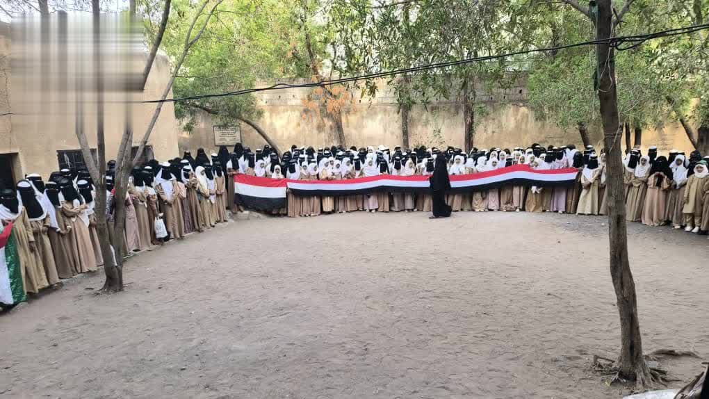 وقفات طلابية في الحديدة تأييدًا للقوات المسلحة ودعمًا لخيارات قائد الثورة
