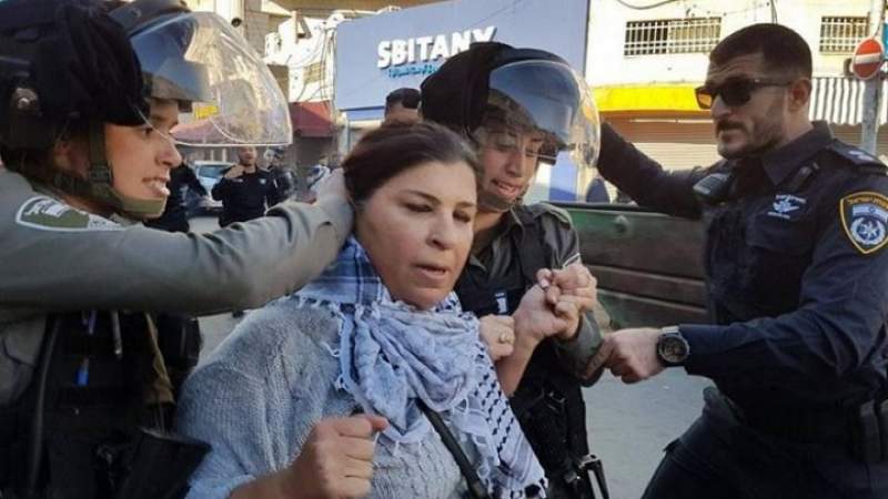 إصابة 7 فلسطينيين واعتقال 20 آخرين بينهم امرأة في جرائم جديدة لقوات الاحتلال في الضفة