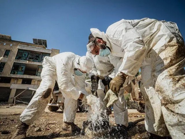 نترات الأمونيوم وكتابات عبرية.. خفايا تفجيرات الإحتلال جنوب لبنان