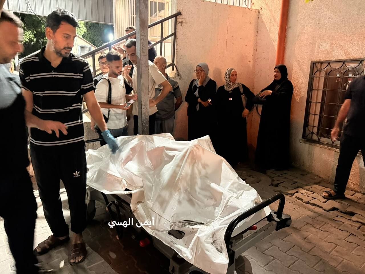 شهيدان وجرحى بقصف للإحتلال الإسرائيلي استهدف مركبة جنوب غربي غزة
