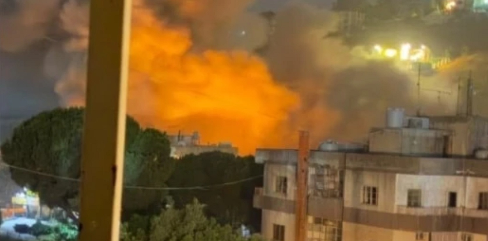 الاحتلال يرتكب مجزرة جنوب لبنان : 7 شهداء جراء قصف منزل في بلدة أنصار