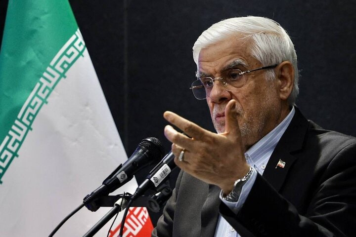 النائب الأول للرئيس الإيراني: العالم أدرك أن التهديد النووي الإيراني كان “كذبة” ومزاعم الاحتلال لا أساس لها