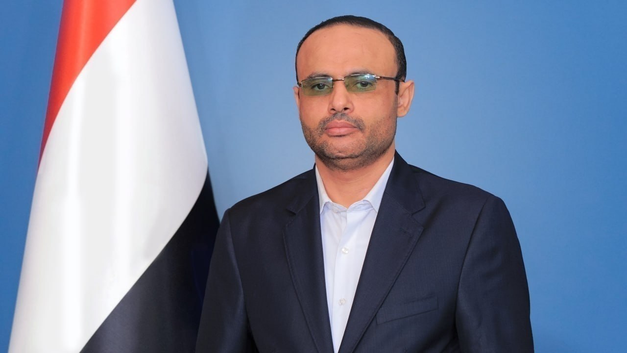 صنعاء.. إعلان رئاسي هام موجه لأبناء محافظة تعز