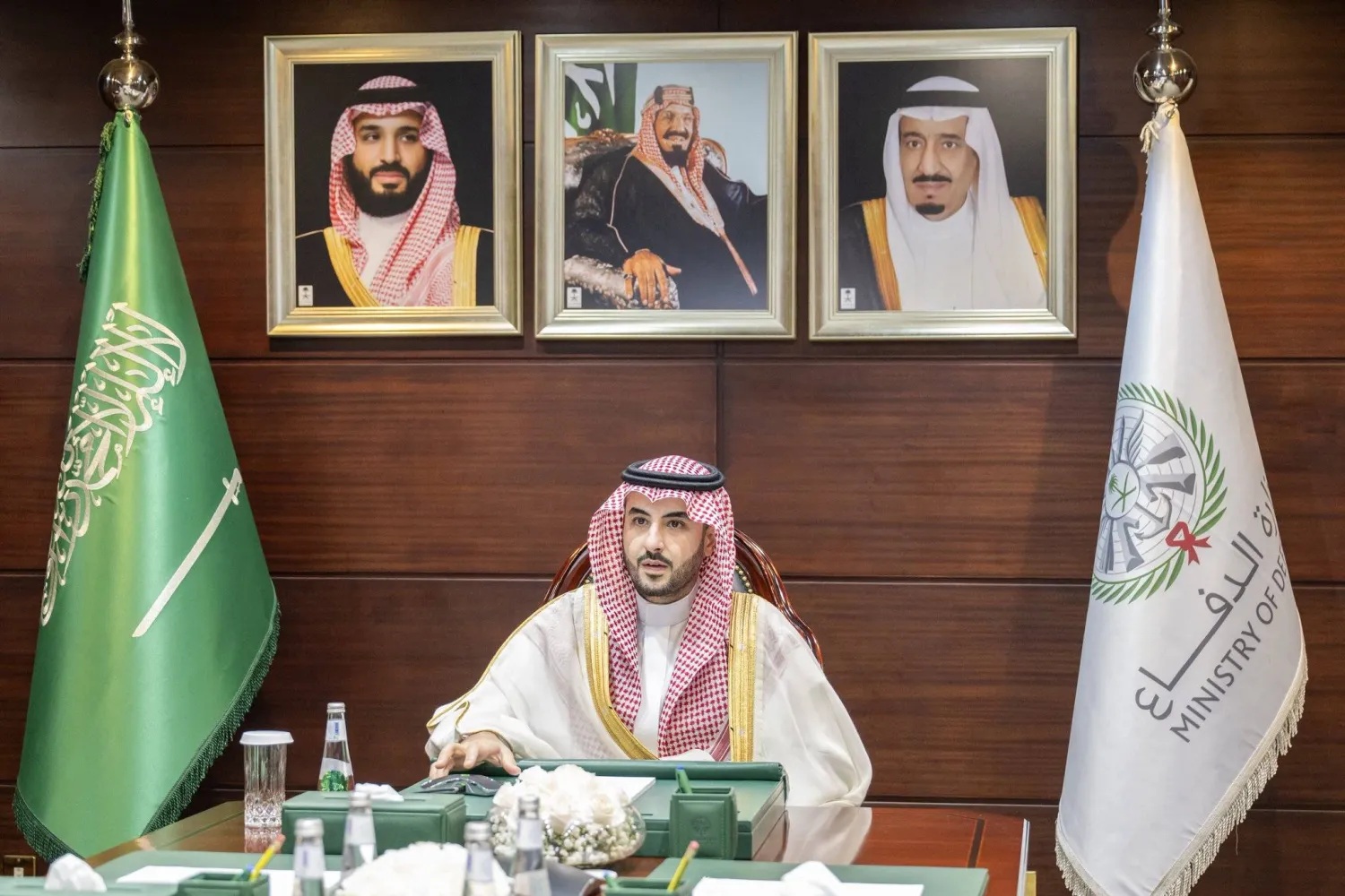 منصات استخباراتية سعودية تسرب أسماء قتلى “وزارة الدفاع” والغموض يلف مصير خالد بن سلمان